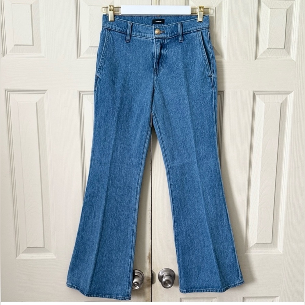 Express size 2Short wide leg jeans
